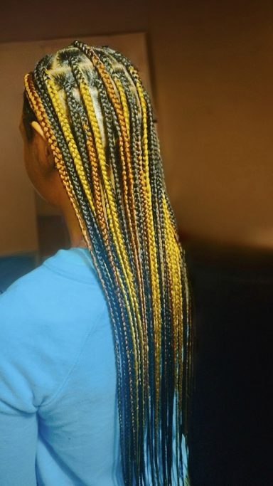 Medium Knotless Braids